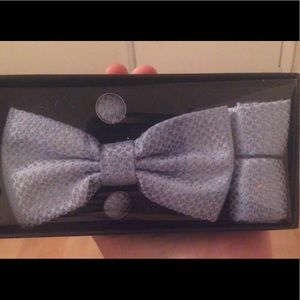 Bowtie set